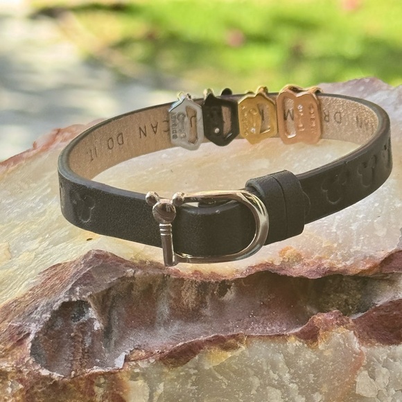 Disney IF YOU CAN DREAM IT, YOU CAN DO IT Bracelet w/embossed Mickey - Picture 3 of 16